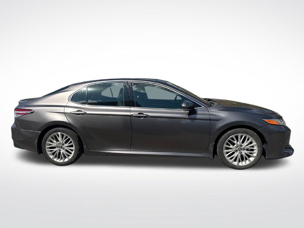 Used 2019 Toyota Camry XLE w/ Driver Assist Package FWD image 7