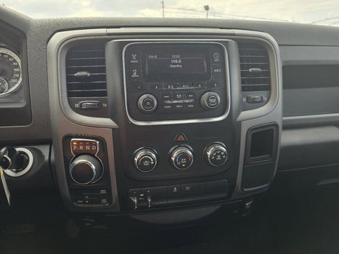 Used 2014 RAM 1500 Express image 13