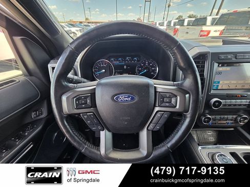 Used 2019 Ford Expedition XLT w/ Equipment Group 202A AWD/4WD image 14