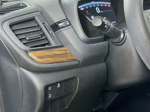Used 2017 Honda CR-V EX image 10