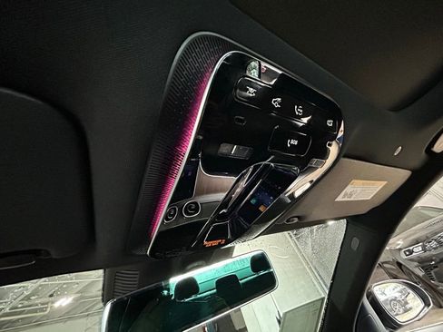 Used 2025 Mercedes-Benz C 300 4MATIC Sedan image 27