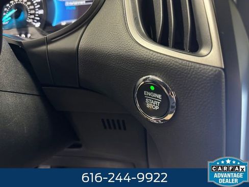 Used 2023 Ford Edge SEL image 20