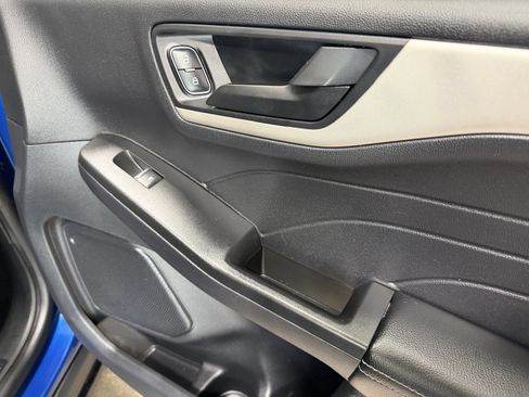 Used 2022 Ford Escape SE FWD image 20