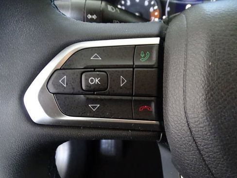 Certified 2022 Jeep Compass Latitude AWD/4WD image 6