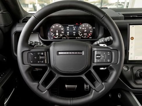 New 2026 Land Rover Defender 90 V8 AWD/4WD image 18