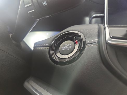 Used 2022 Jeep Compass High Altitude AWD/4WD image 26