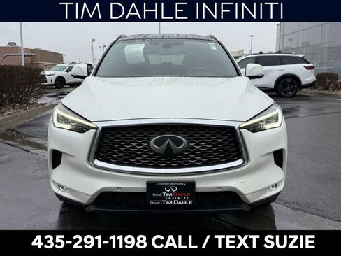 Used 2019 INFINITI QX50 Essential w/ Sensory Package image 4