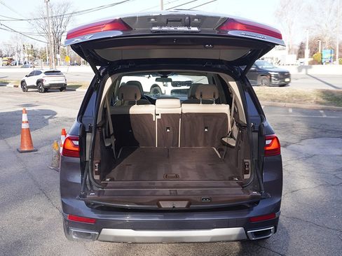 Used 2019 BMW X7 xDrive40i w/ Luxury Seating Package image 27