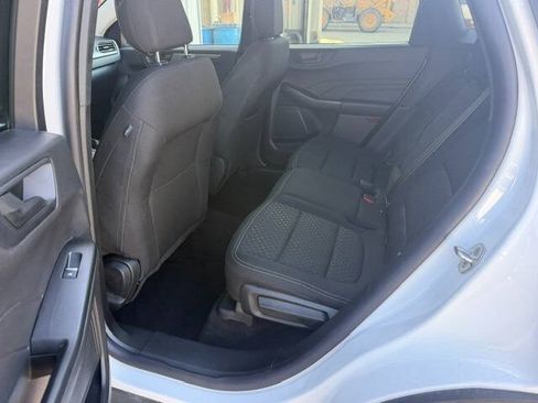 Used 2025 Ford Escape Active w/ Cold Weather Package AWD/4WD image 18