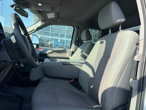Used 2022 Ford F250 XL w/ STX Appearance Package image 16
