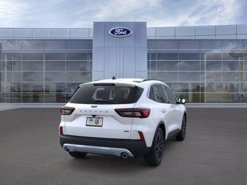 New 2025 Ford Escape SE image 8
