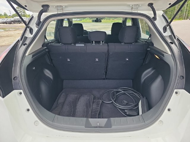 Used 2024 Nissan Leaf S FWD image 16