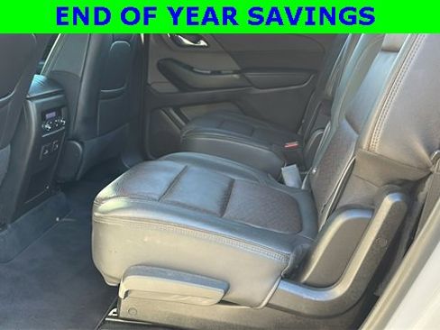Used 2023 Chevrolet Traverse High Country image 22