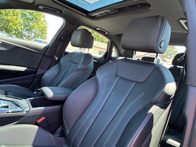 Used 2020 Audi A4 2.0T Premium w/ Convenience Package AWD/4WD image 12
