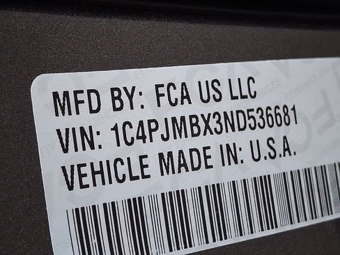 Certified 2022 Jeep Cherokee Trailhawk w/ Sound & Nav Group image 27