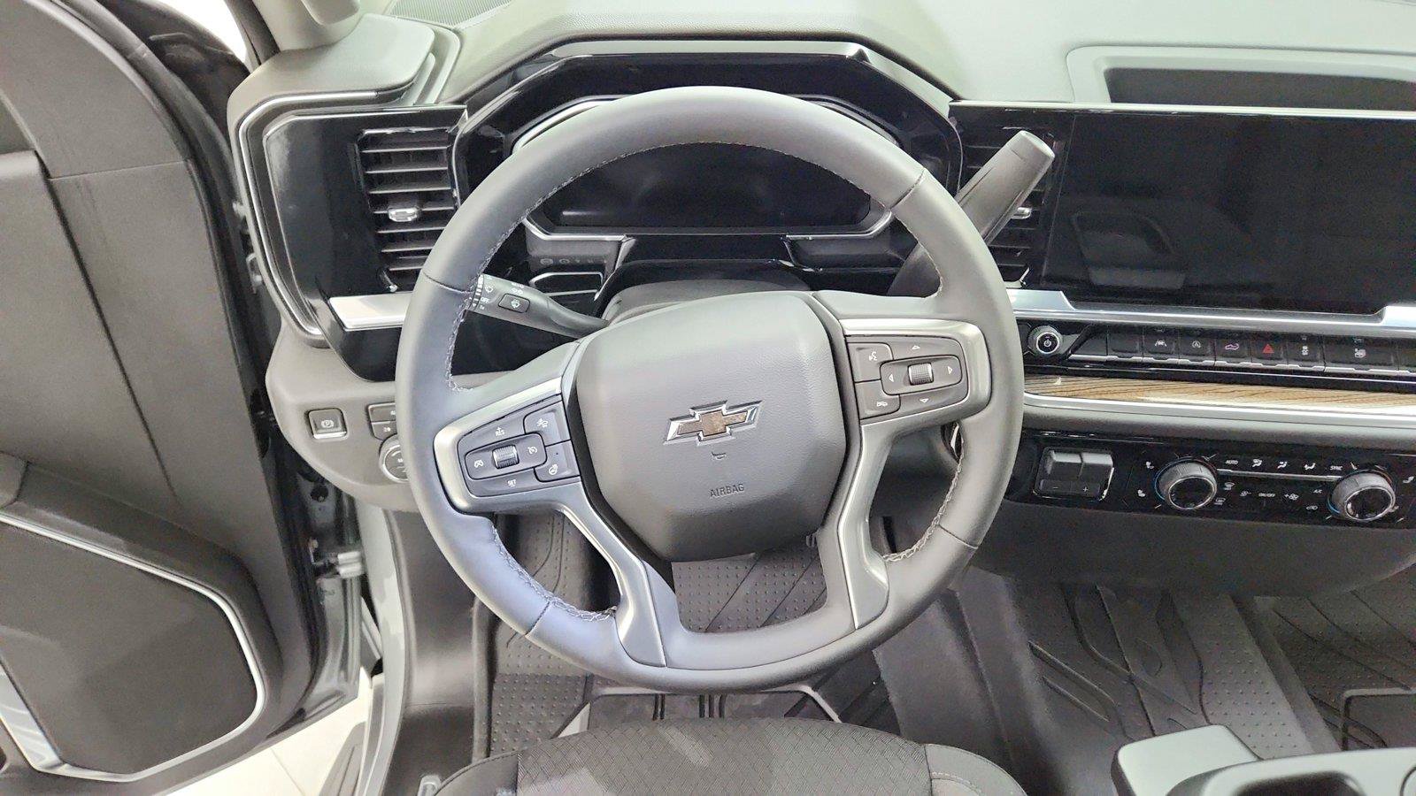 New 2026 Chevrolet Silverado 1500 RST w/ Protection Package AWD/4WD image 20