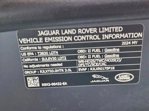 Used 2024 Land Rover Range Rover SE AWD/4WD image 22