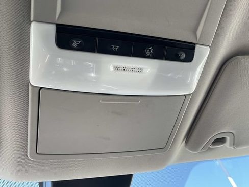 Used 2024 Nissan Altima 2.5 SV FWD image 29
