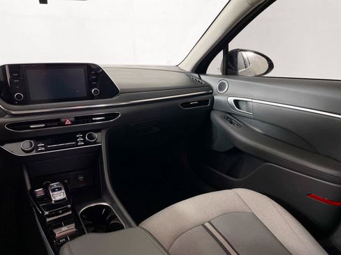 Used 2021 Hyundai Sonata SEL FWD image 23