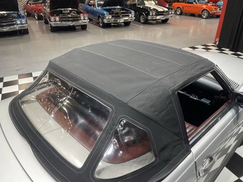 Used 1988 Mercedes-Benz 560 SL image 94