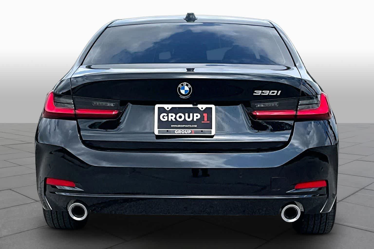 Used 2026 BMW 330i Sedan RWD image 4