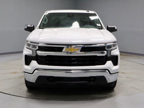 Used 2023 Chevrolet Silverado 1500 LT AWD/4WD image 6