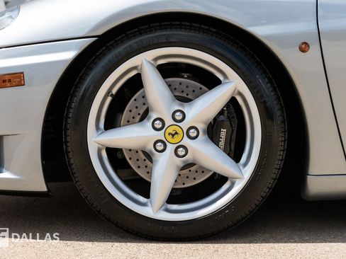 Used 2005 Ferrari 360 Spider image 8