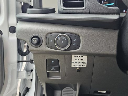 Used 2023 Ford Transit 250 Low Roof RWD image 20