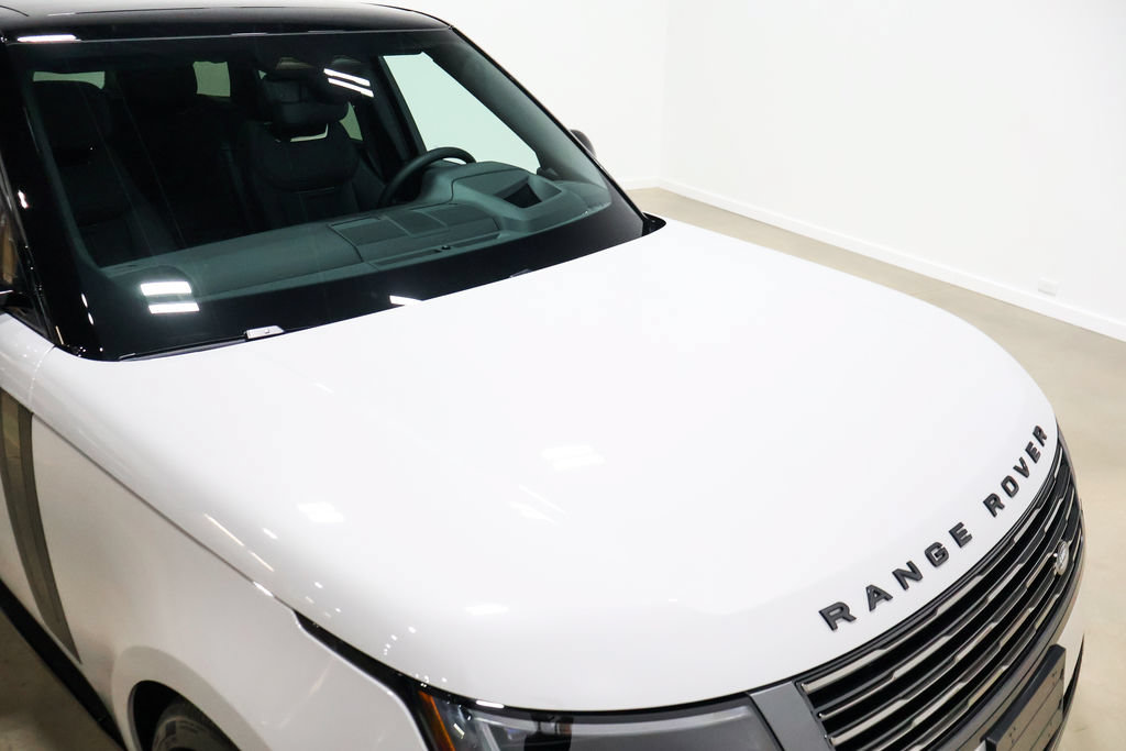 Used 2025 Land Rover Range Rover SV AWD/4WD image 67