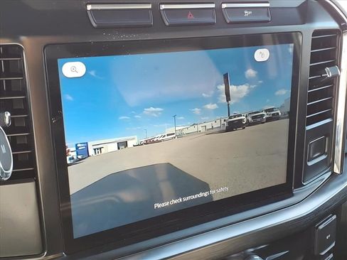 Used 2023 Ford F350 Lariat image 7