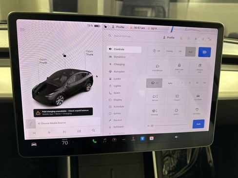 Used 2021 Tesla Model Y Long Range image 28