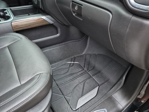 Used 2019 Chevrolet Silverado 1500 RST w/ All-Star Edition AWD/4WD image 37