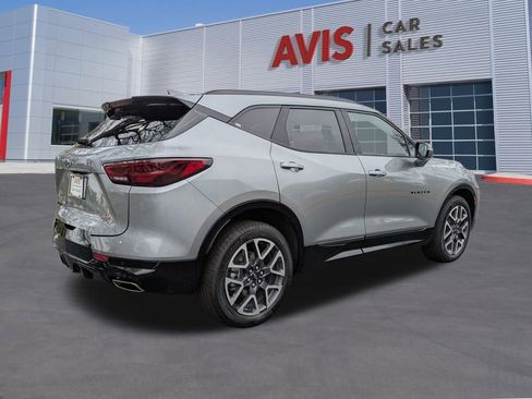 Used 2025 Chevrolet Blazer RS image 6