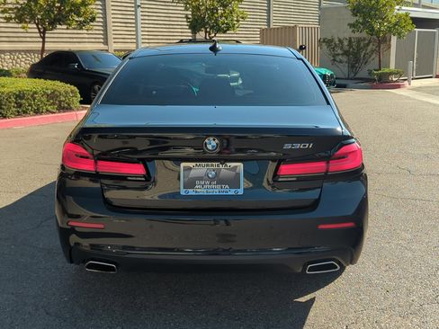 Used 2023 BMW 530i w/ Premium Package image 9
