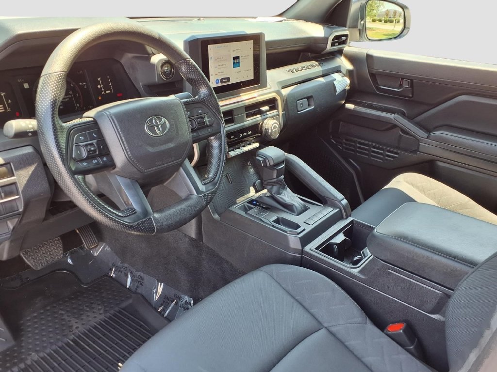 Used 2025 Toyota Tacoma SR RWD image 11