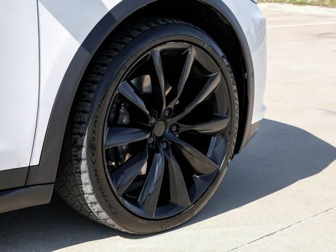 Used 2021 Tesla Model X Long Range image 62