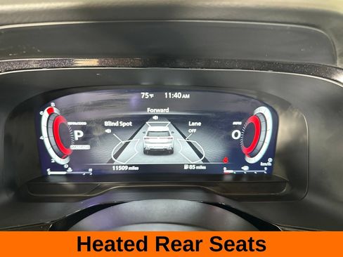 Used 2025 Nissan Pathfinder Platinum w/ Cargo Package FWD image 18