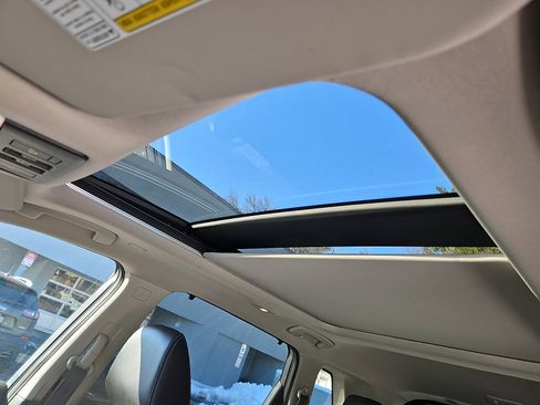 Certified 2023 Nissan Rogue SL w/ SL Premium Package image 14