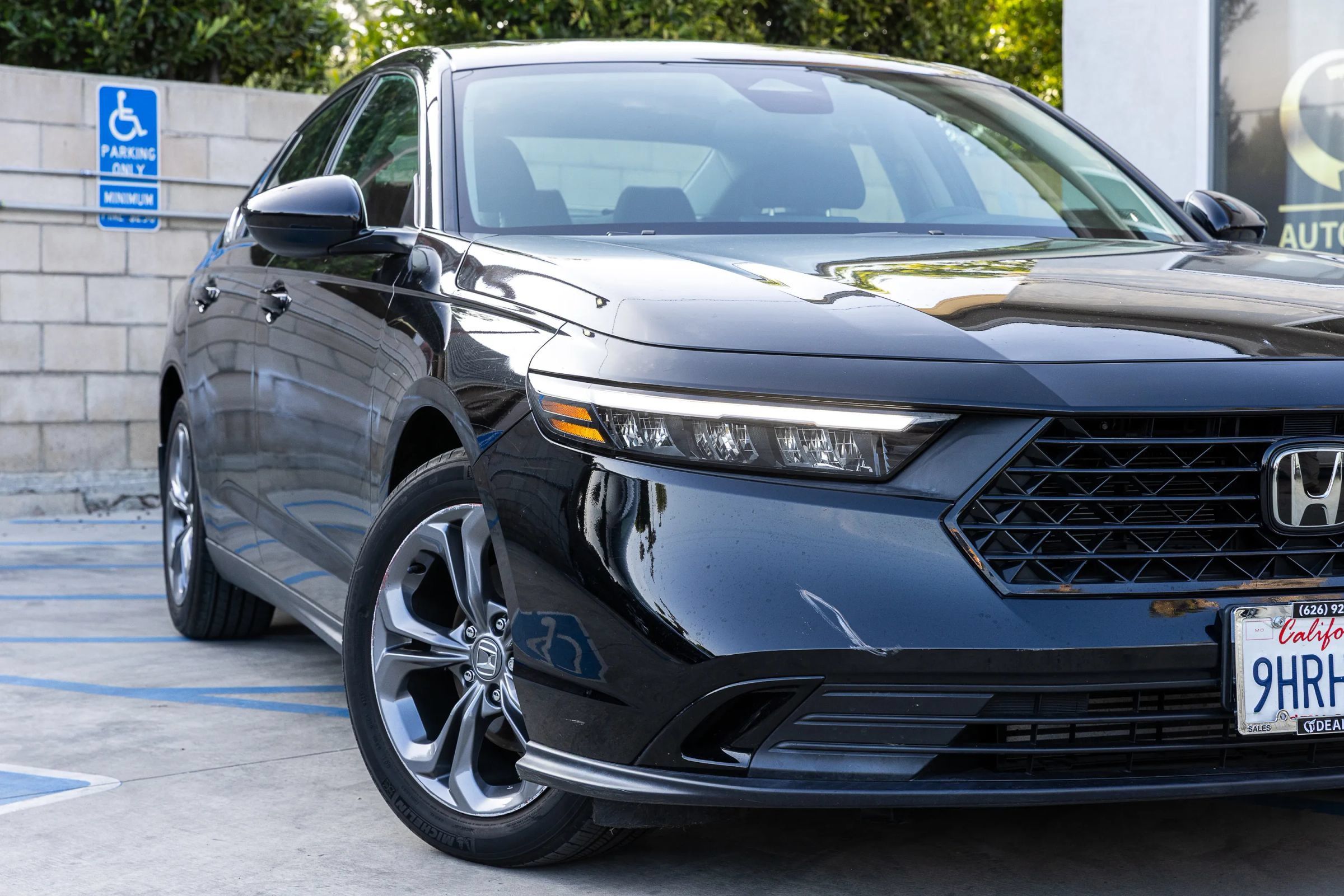 Used 2023 Honda Accord EX image 3