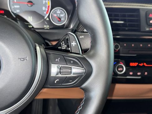 Used 2019 BMW M4 Convertible w/ Competition Package image 20