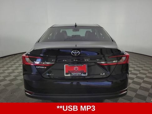 Used 2025 Toyota Camry LE w/ Convenience Package FWD image 7