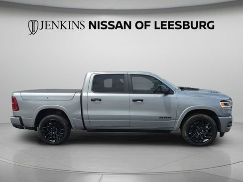 Used 2025 RAM 1500 Limited AWD/4WD image 3