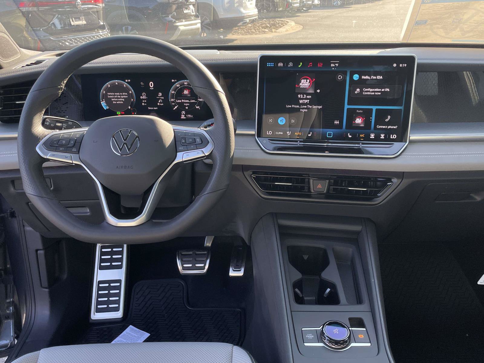 New 2026 Volkswagen Tiguan SE R-Line FWD image 13