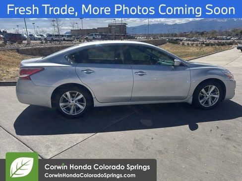 Used 2013 Nissan Altima 2.5 SV image 8