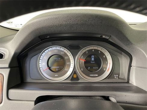 Used 2013 Volvo XC70 T6 Platinum image 5
