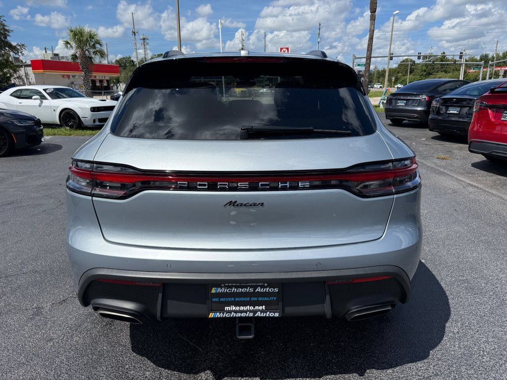 Used 2026 Porsche Macan AWD/4WD image 6