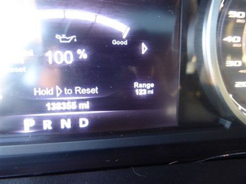 Used 2018 RAM 1500 Limited image 12