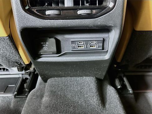 Used 2025 Jeep Grand Cherokee L Summit w/ Obsidian Package AWD/4WD image 29