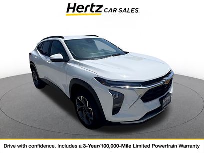 Used 2025 Chevrolet Trax LT