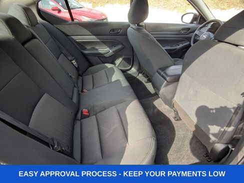 Used 2024 Nissan Altima 2.5 S image 19